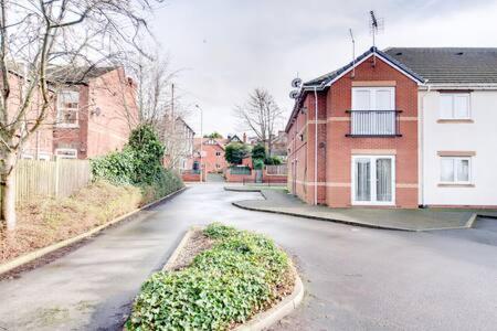Apartment 11 Worksop Exterior photo